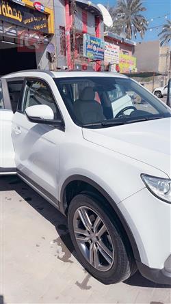 جيلي امجراند X7